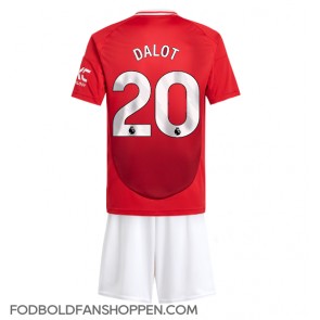 Manchester United Diogo Dalot #20 Hjemmebanetrøje Børn 2024-25 Kortærmet (+ Korte bukser)